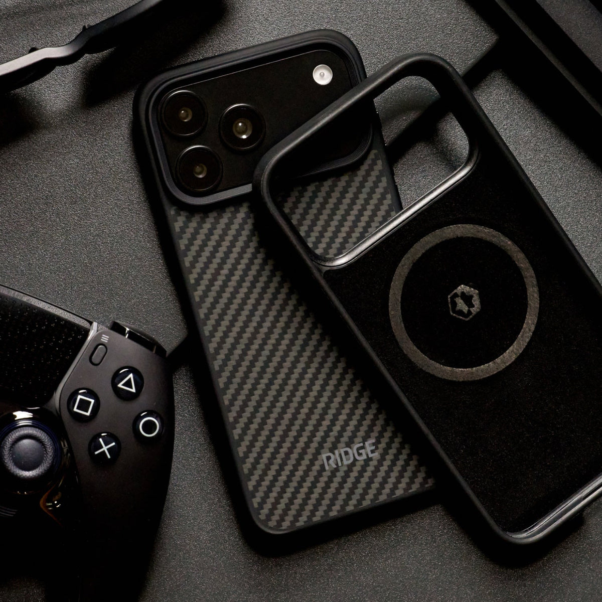 Ridge Phone Case - iPhone 18 Pro Max - Carbon